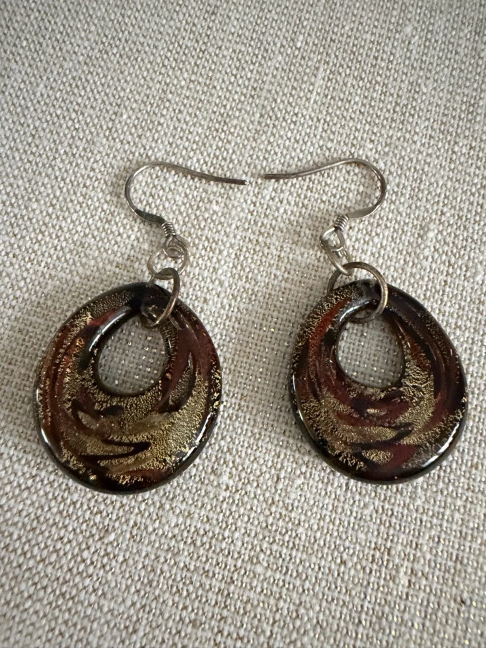 Round Dangle Earrings in Black and Gold